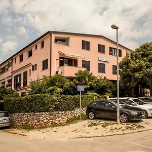 Romano Appartamento Rovigno